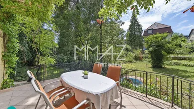 Terrasse und Garten