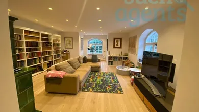 Bibliothek Wohnzimmer