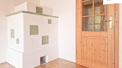 Kachelofen im Wohnzimmer