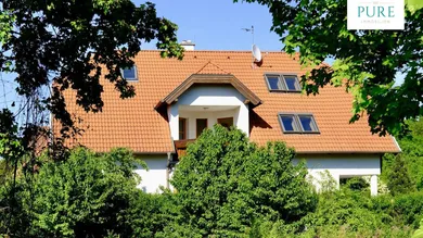 Sehr schönes & geräumiges Landhaus in Traumlage
