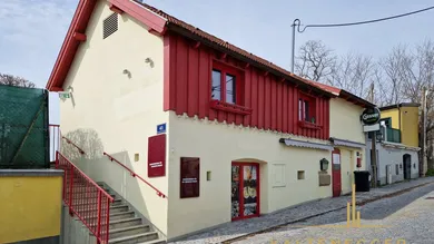 Restaurant von der Straßenansicht