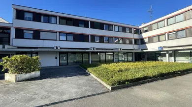 Geschäftsgebäude