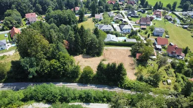 Grundstück