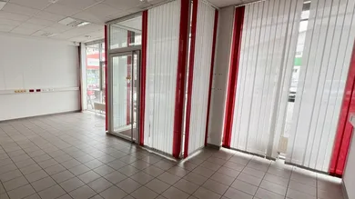 Kunden Zone / Büro