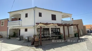 2026-87-001-2026-87-near-zadar-house-with-business-space-for-sale