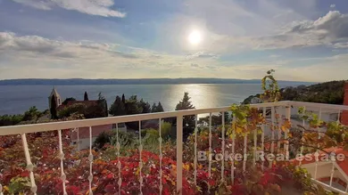 2016-429-001-2016-429-near-omis-house-with-open-sea-view-for-sale