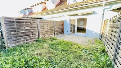 Garten mit Terrasse