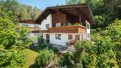 Haus Frontansicht