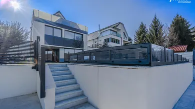 Haus_Pool_Gartenseitig1.jpg