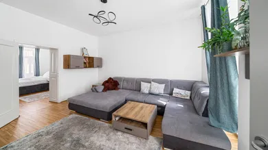 Wohnbereich (am Plan: Zimmer ca. 18,92 m²)
