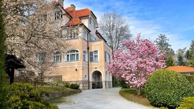 TRAUMHAFTE VILLA IN RUHELAGE!