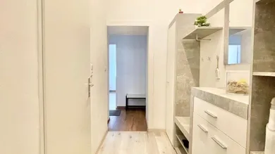 Vorzimmer/Gang