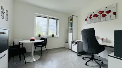 Büro 1