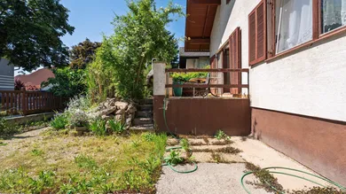 Terrasse / Vorderbereich Haus