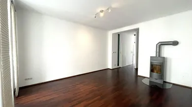 Wohnbereich mit Kamin