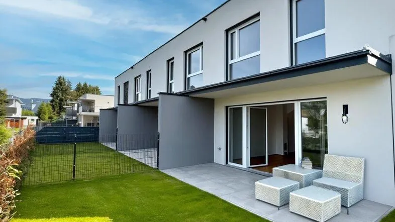 „Reihenglück Villach – Jetzt in Summe bis zu € 40.000 sparen! Baustart bereits erfolgt!