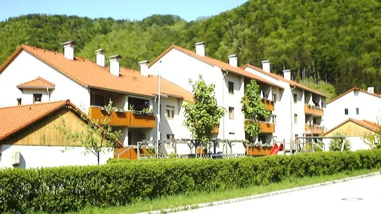 296 Foto Fassade.jpg