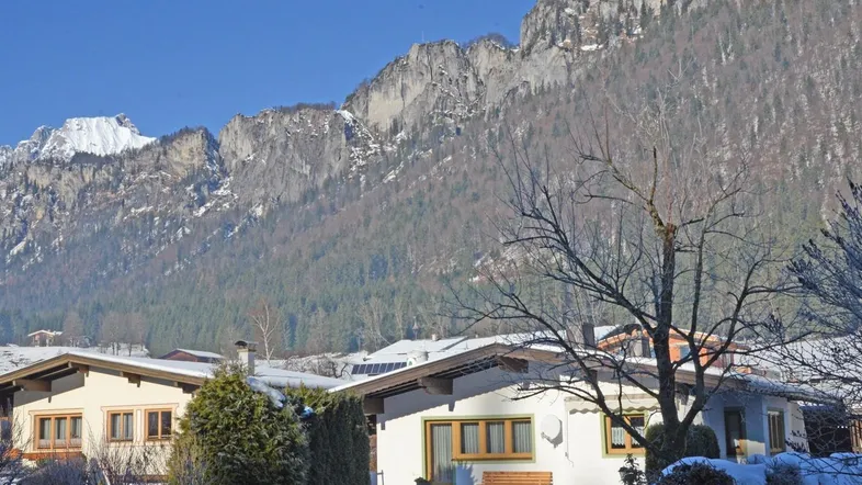Grundstück mit Altbestand in idyllischer Naturl- &amp; Ruhelage mit Kaiserblick