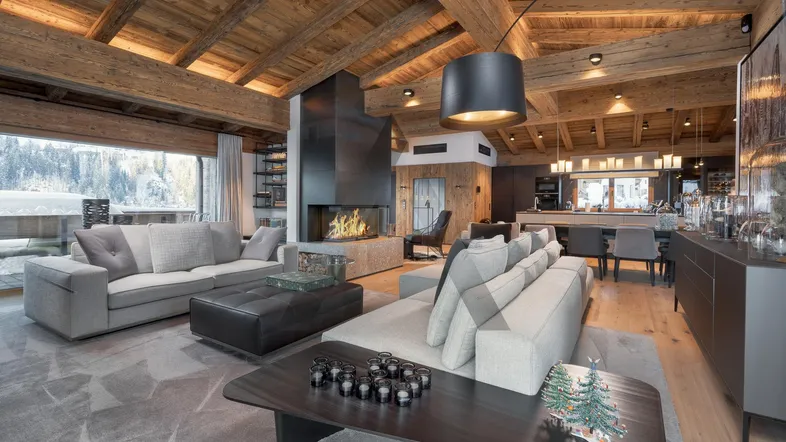 Exklusives Design Chalet mit Ski-out in Sonnenlage
