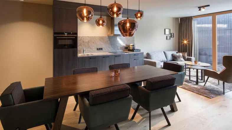 1-Bedroom-Apartment-Deluxe-Kitchen