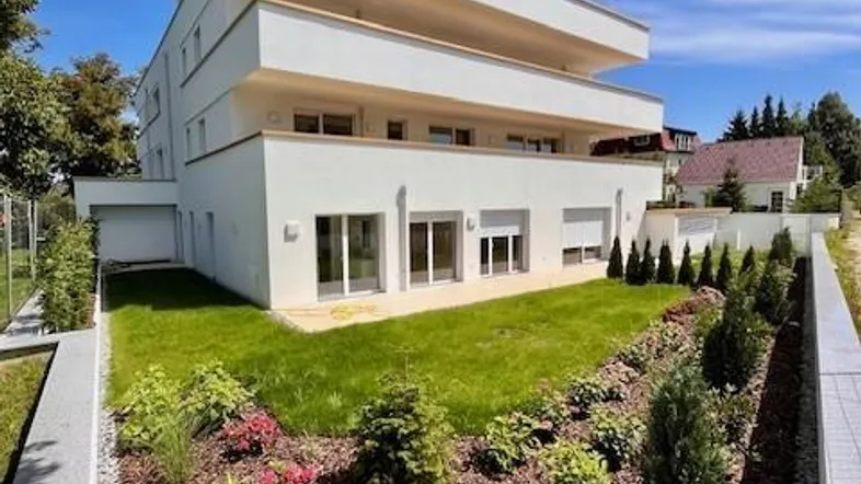 Hausansicht 1