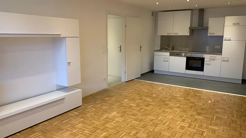 Privat &amp; Provisionsfrei - Helle-2-Zimmer-Neubaueigentumswohnung (komplett saniert 2019)