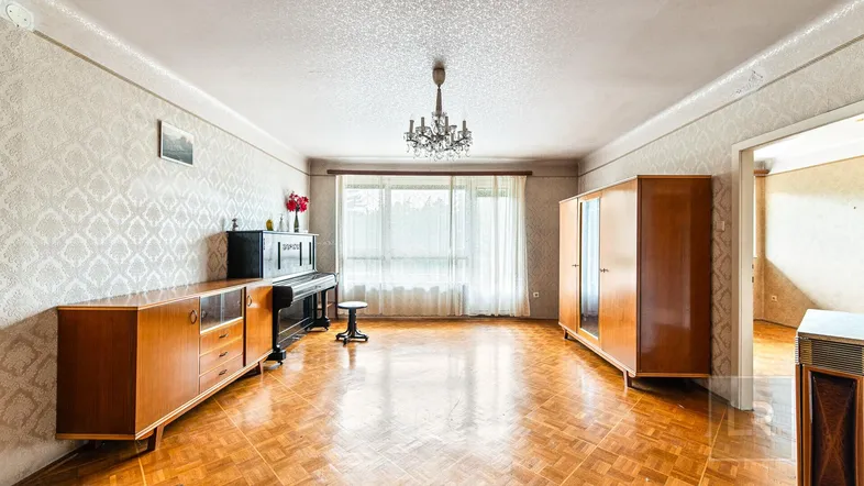 04_Wohnzimmer