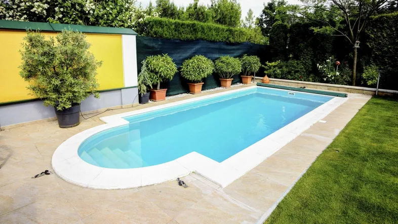 Pool 5