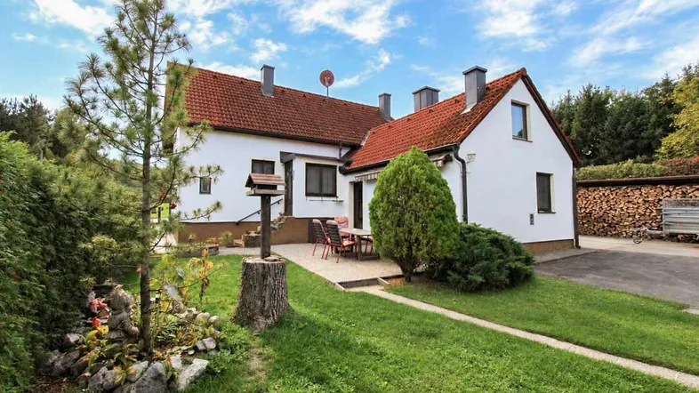Gartenansicht+Terrasse