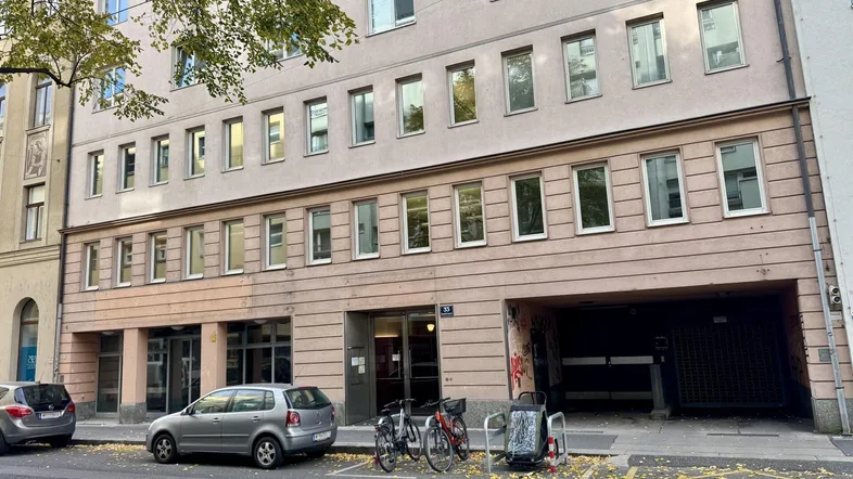 1050 Wien, Ziegelofengasse 33 außen