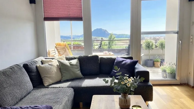 Wohnzimmer mit Ausblick