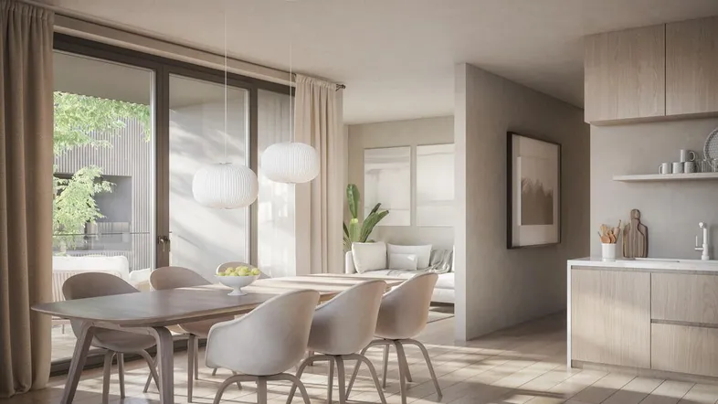 Helles Esszimmer mit Holzboden, modernen Möbeln und Zugang zur Terrasse.