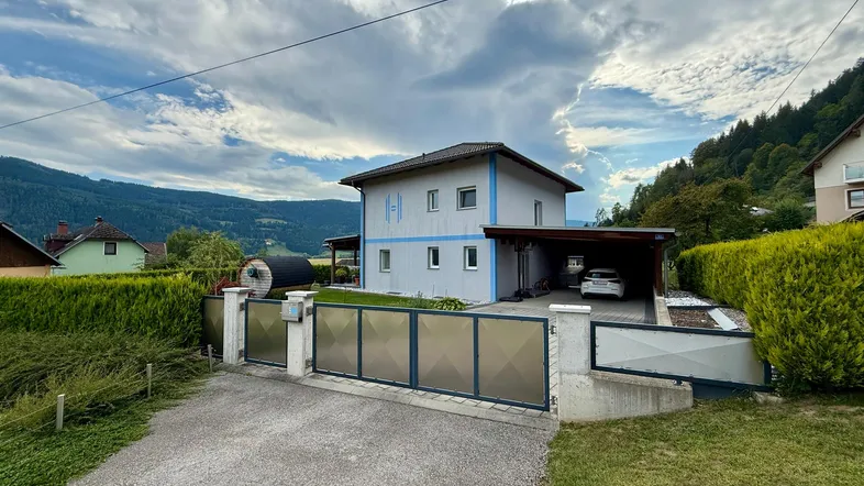 Haus Außenansicht
