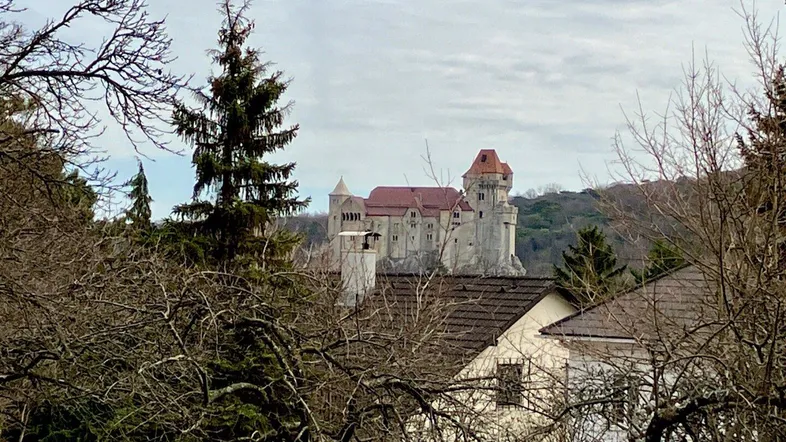 BURGBLICK - EFH in TOPLAGE von Maria Enzersdorf