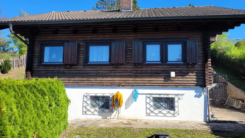 Holzblockhaus