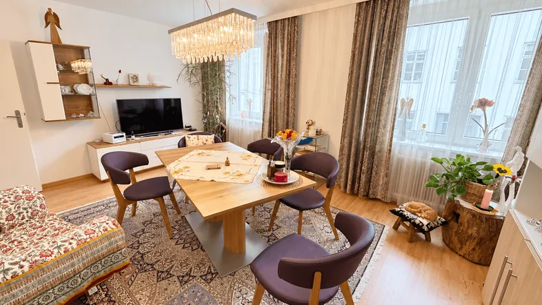 Woh- und Esszimmer