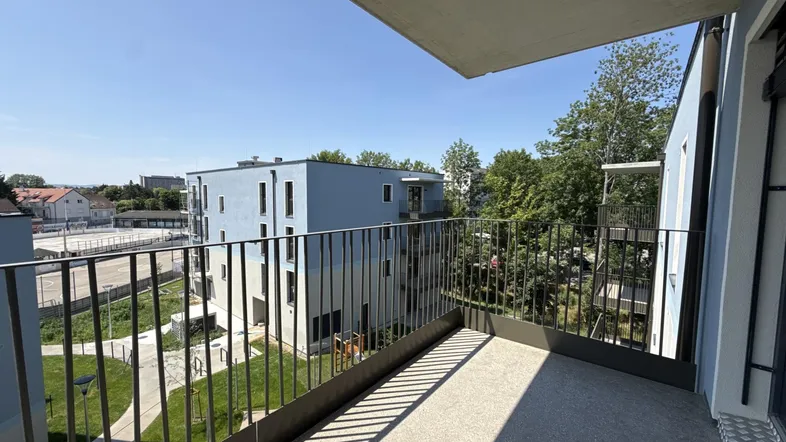 Top_12_Balkon