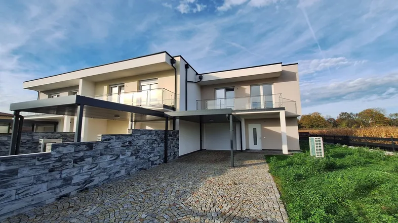 Haus 4 Zugang