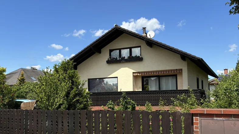 Straßenansicht