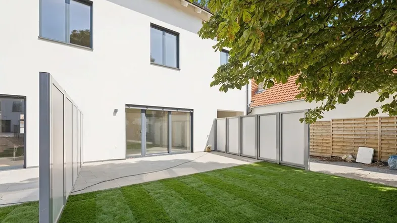Gartenansicht Haus