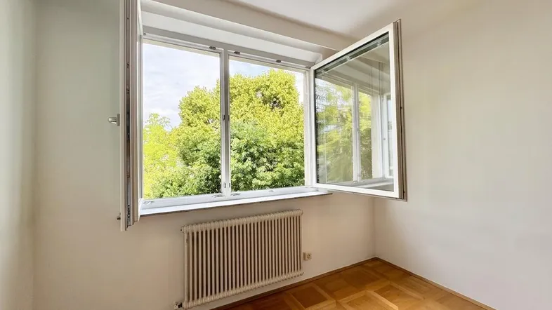 Wohnzimmer, Blick in den Innenhof