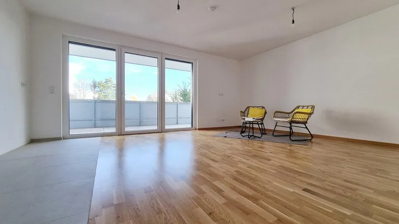 PROVISIONSFREI! STILVOLLER 4-ZIMMER-ERSTBEZUG. NÄHE ZENTRUM MÖDLING - BALKON, 2 BÄDER &amp; TIEFGARAGE OPTIONAL.