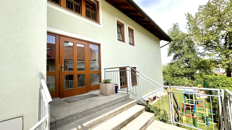 Fassade Eingang