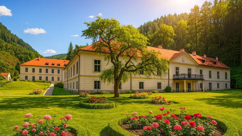Schloss Freienstein im Sommer.
