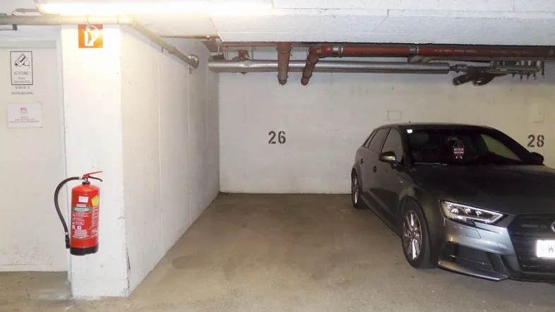 Tiefgaragenplatz