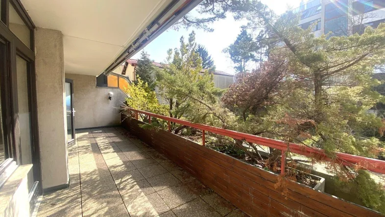 * Großzügige Terrassen-Maisonette I MB IMMOBILIEN *
