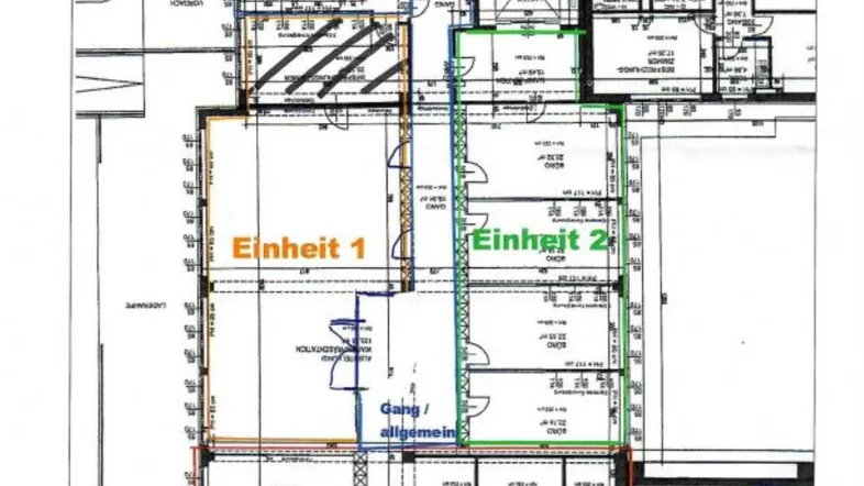 Detaillierter Grundriss mit farblich markierten Einheiten und Gemeinschaftsbereichen, inklusive Teeküche.