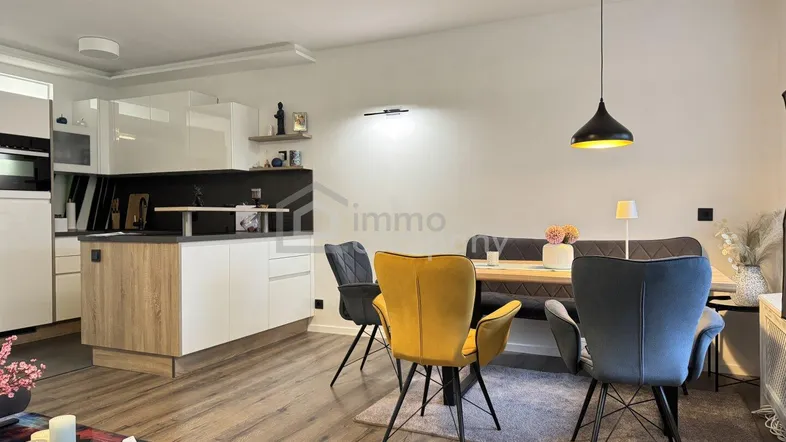 Eigentumswohnung Altmünster am Traunsee – 51 m², Garten &amp; Seeblick. Renoviert.