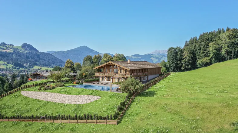 KITZIMMO-Luxusanwesen in bester Lage kaufen - Immobilien Kitzbühel.-1