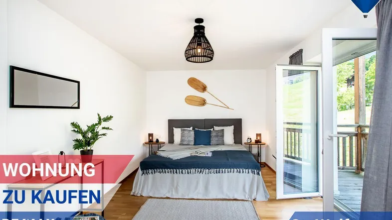 Schlafzimmer mit Balkonzugang